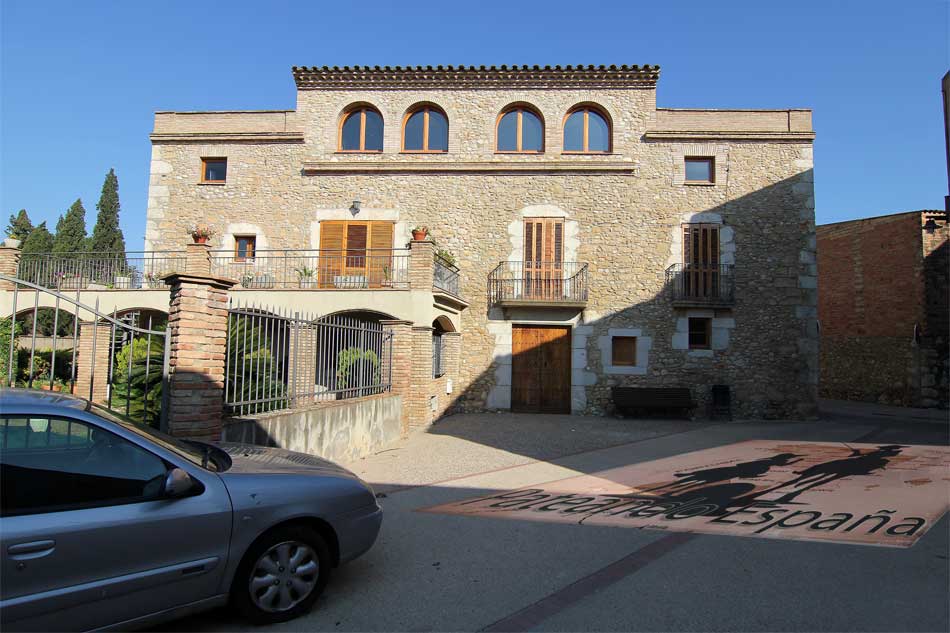 Santa Leocadia de Algama o Santa Llogaia d'Àlguema